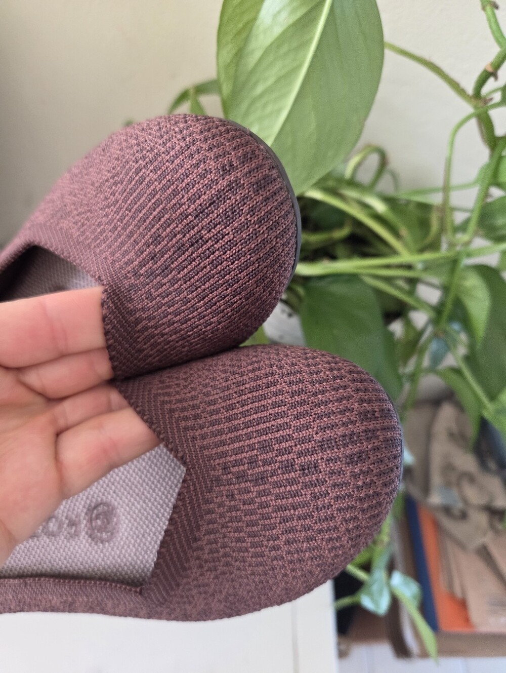 RARE Rothys birdseye Plum Round Toe ballet flat - Picture 5 of 8